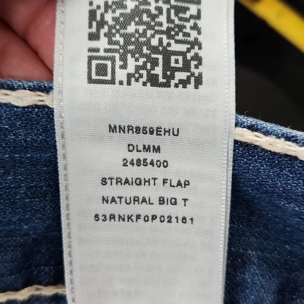 True Religion Straight Flap Natural Big T Jeans